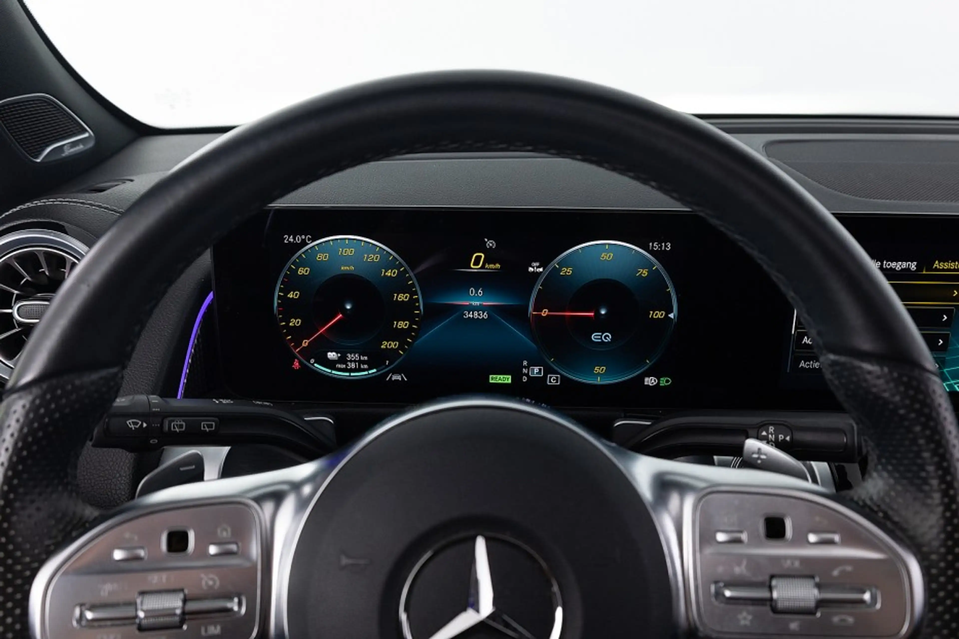 Mercedes-Benz EQB 250 AMG Line 67kwh 7-PERSOONS | PANORAMA | AMBIENT LIG — photo 24
