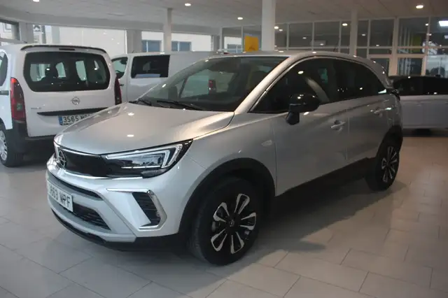 Opel Crossland 1.2 S&S Elegance Pack 110