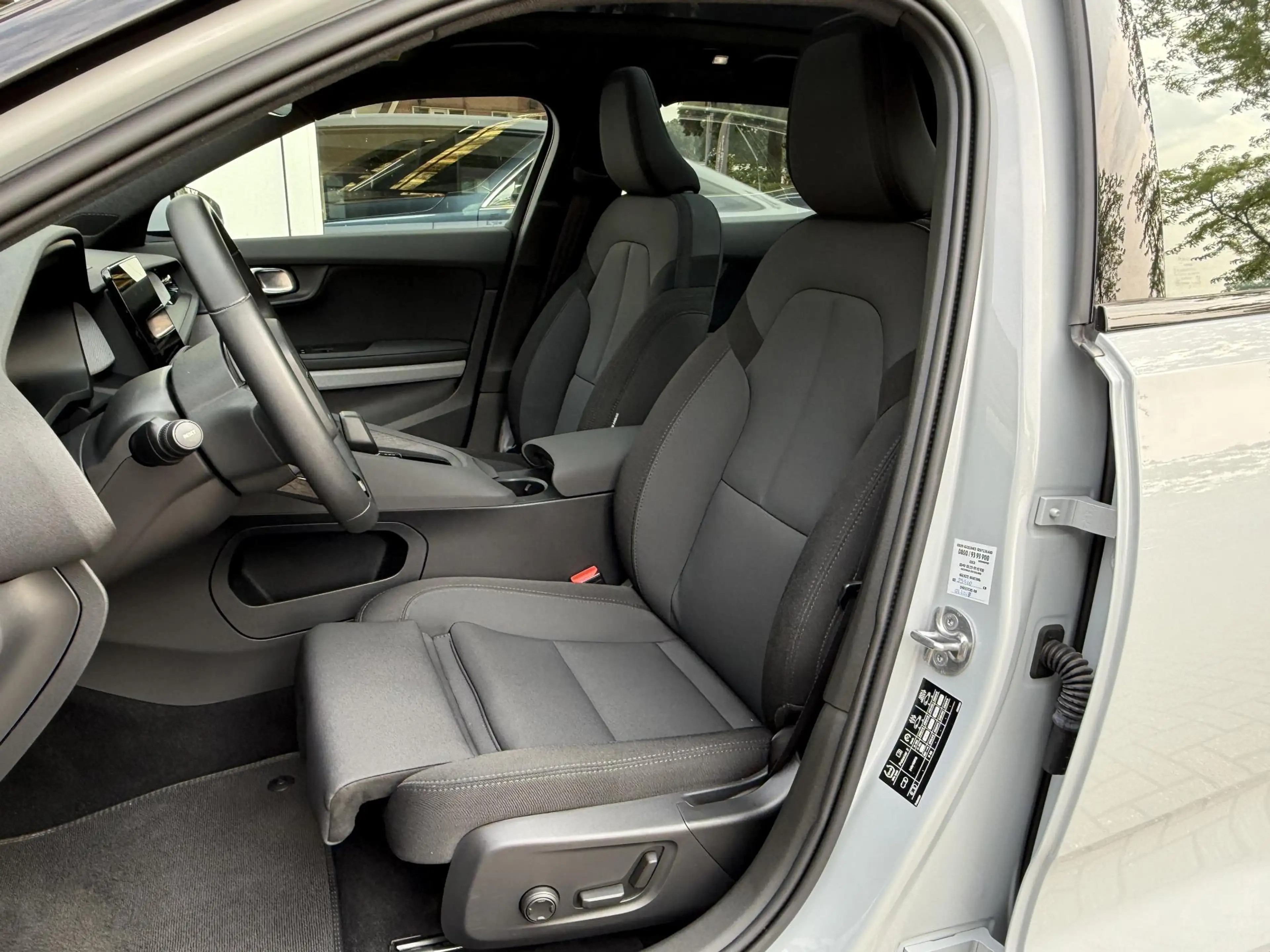 Polestar 2 Standard Range Single Motor 69 kWh |Panorama|Harma — photo 4