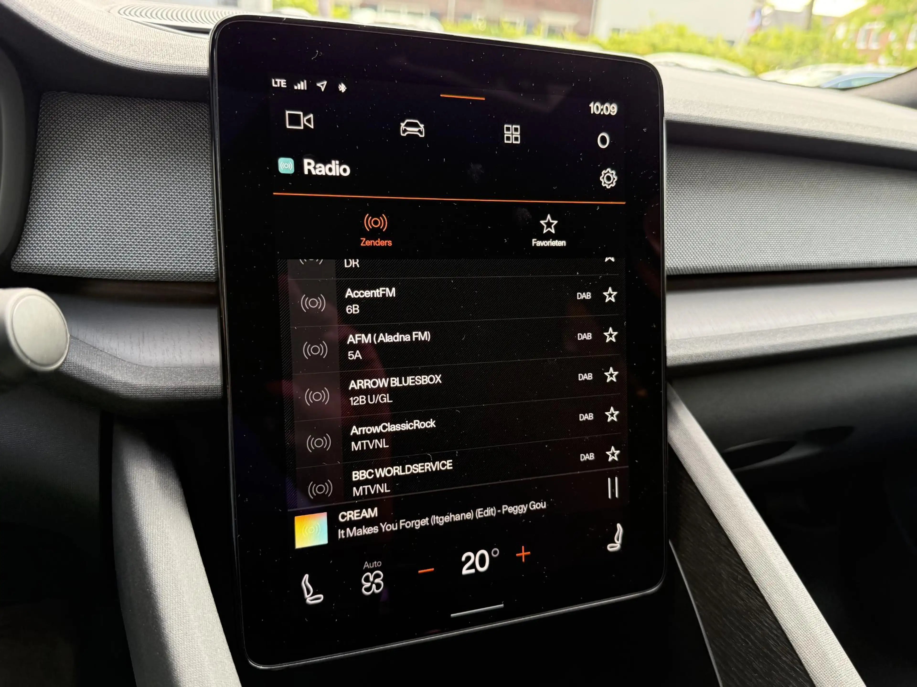 Polestar 2 Standard Range Single Motor 69 kWh |Panorama|Harma — photo 22
