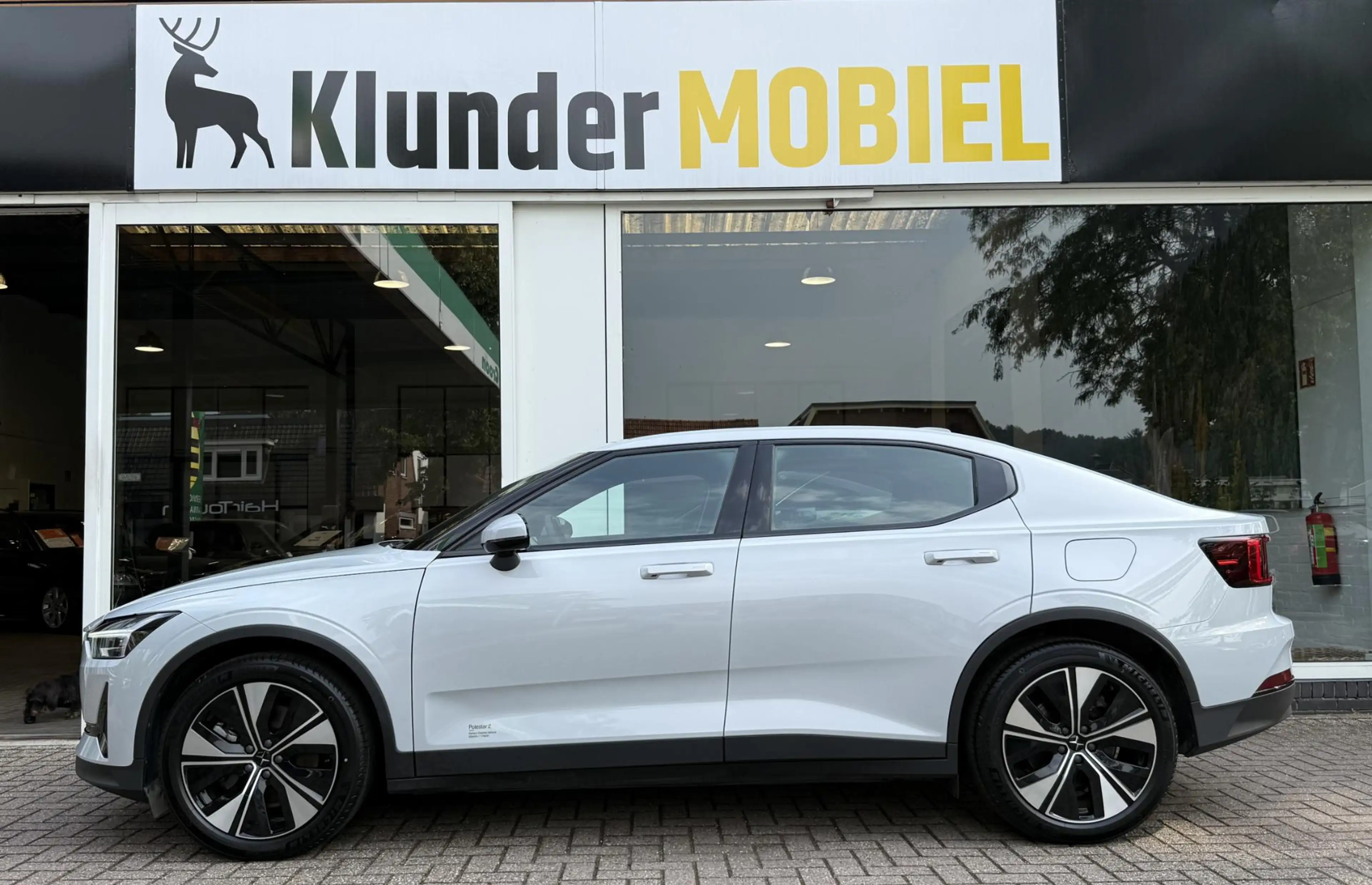 Polestar 2 Standard Range Single Motor 69 kWh |Panorama|Harma — photo 2