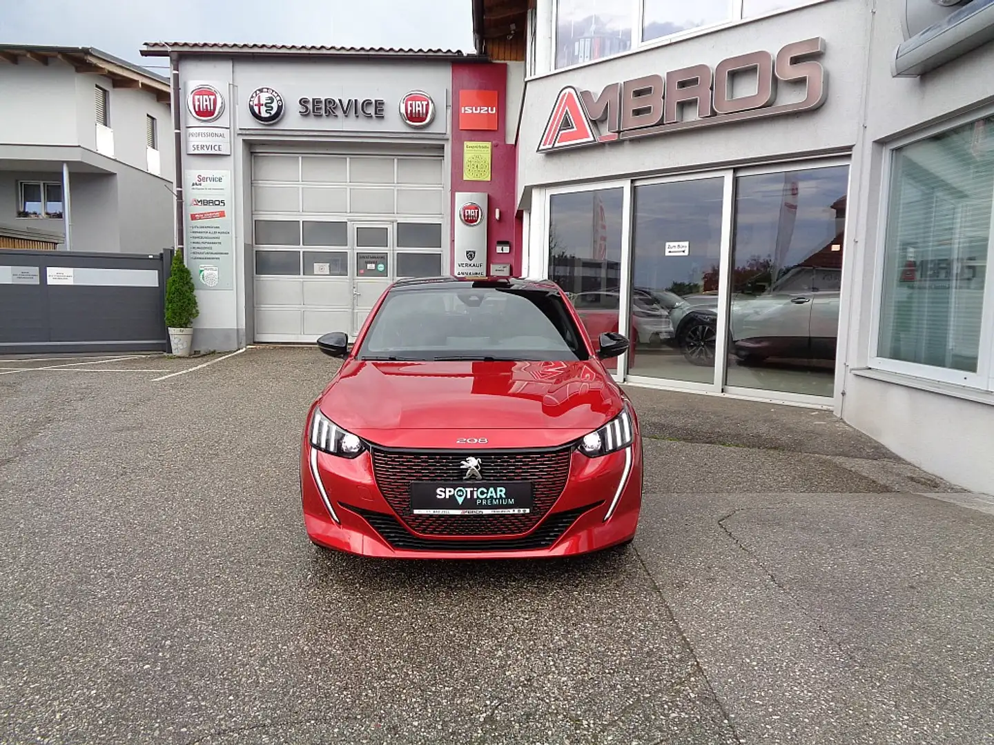 Peugeot e-208 50kWh GT Elektro Rouge - 1
