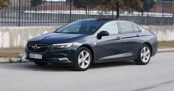Insignia Grand Sport 2.0 CDTI Blue-I