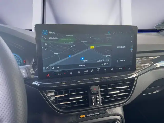 Ford Focus view 14