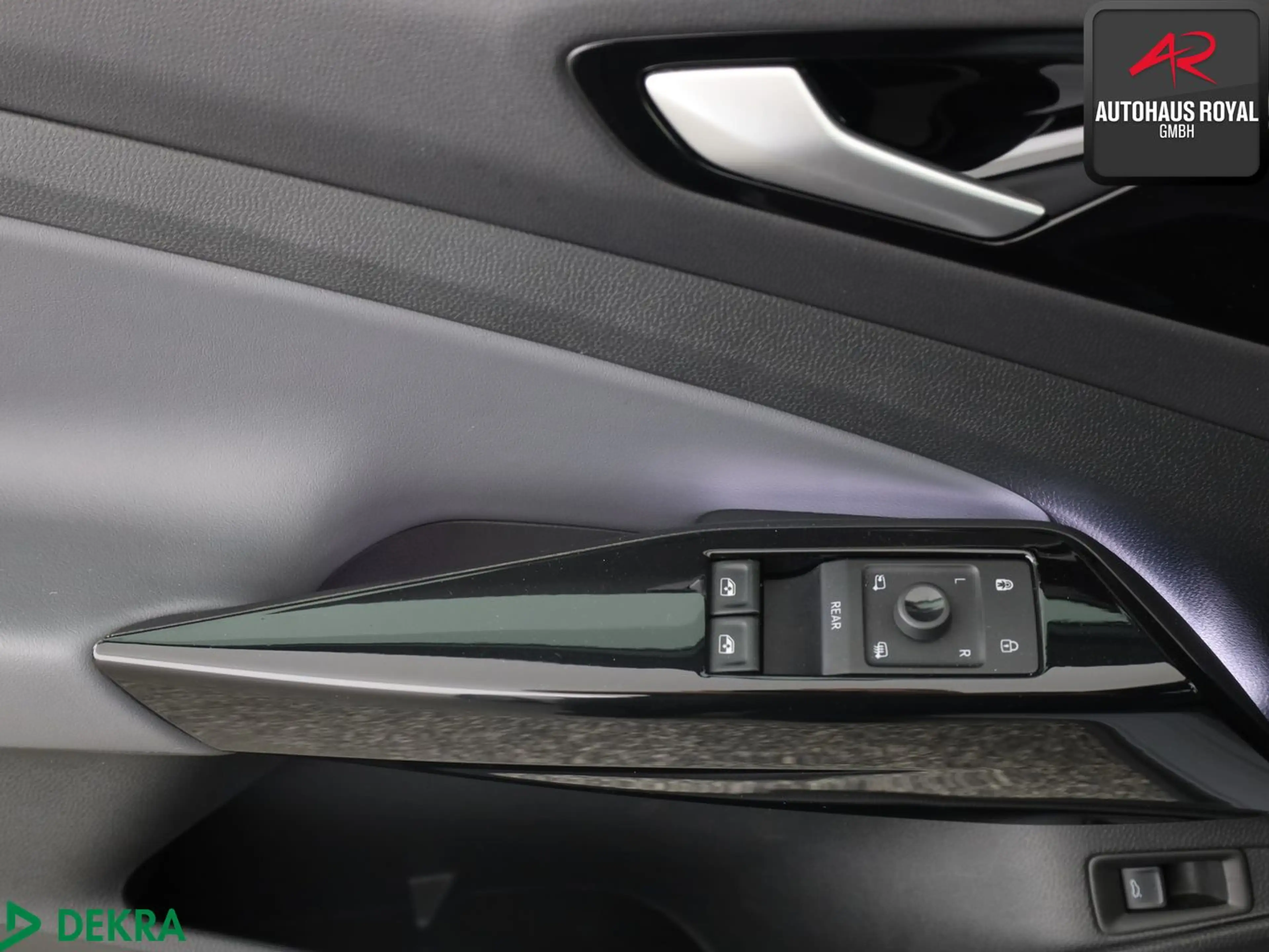 Volkswagen ID.5 PRO PERFORMANCE 360GRAD,CARPLAY,KEYLESS,AHK — photo 14