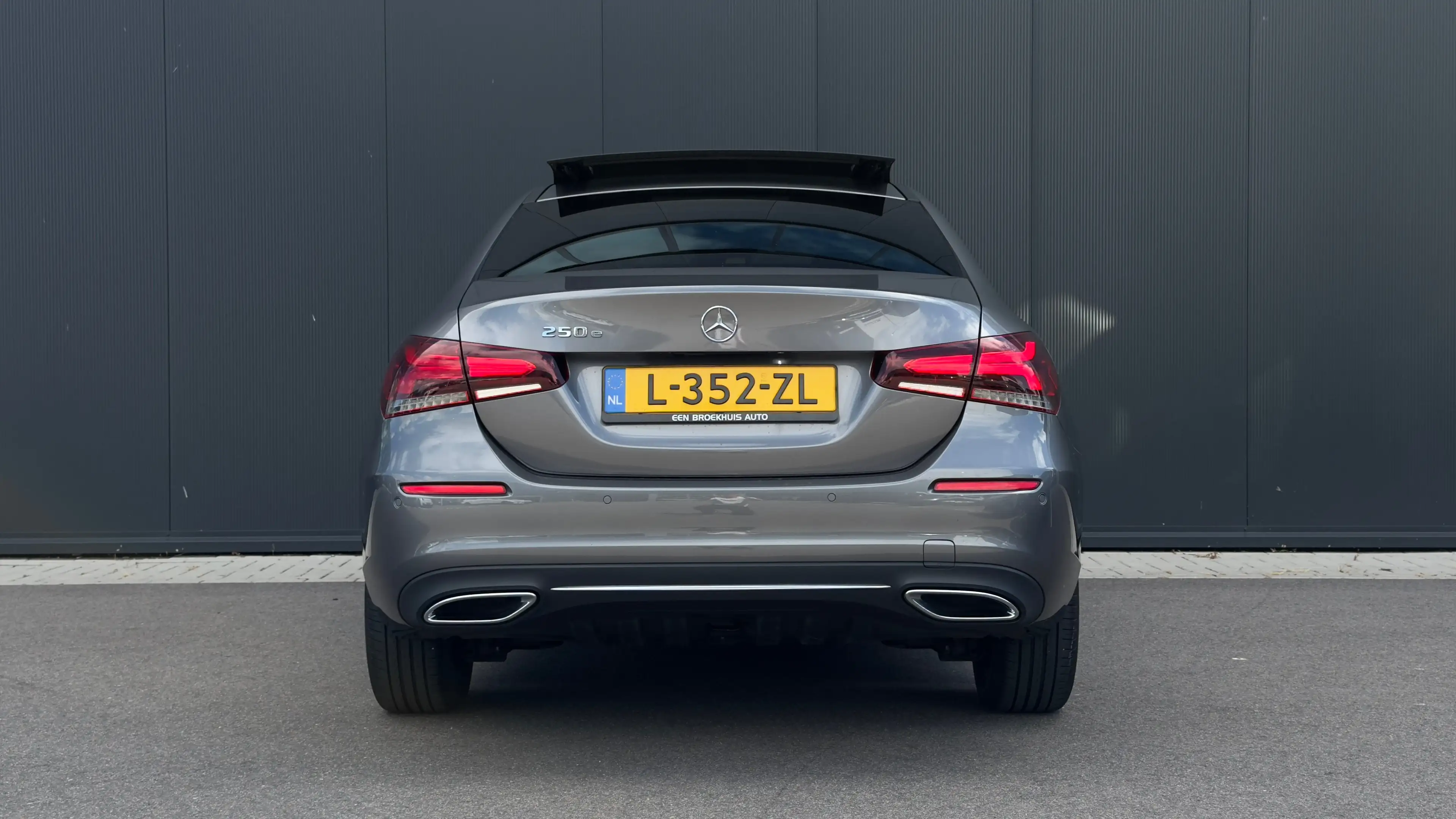 Mercedes-Benz A 250 250e 218pk Business Solution Luxury Limited | Burm — photo 11