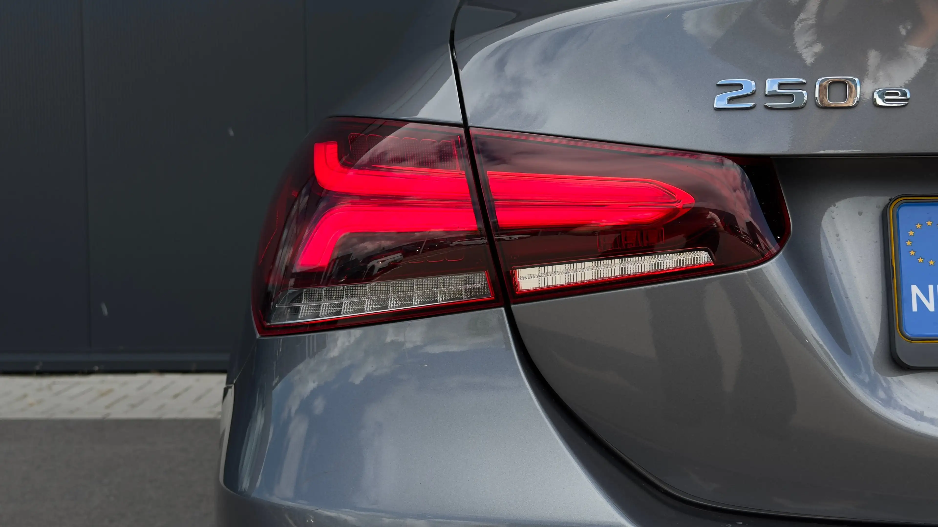 Mercedes-Benz A 250 250e 218pk Business Solution Luxury Limited | Burm — photo 12