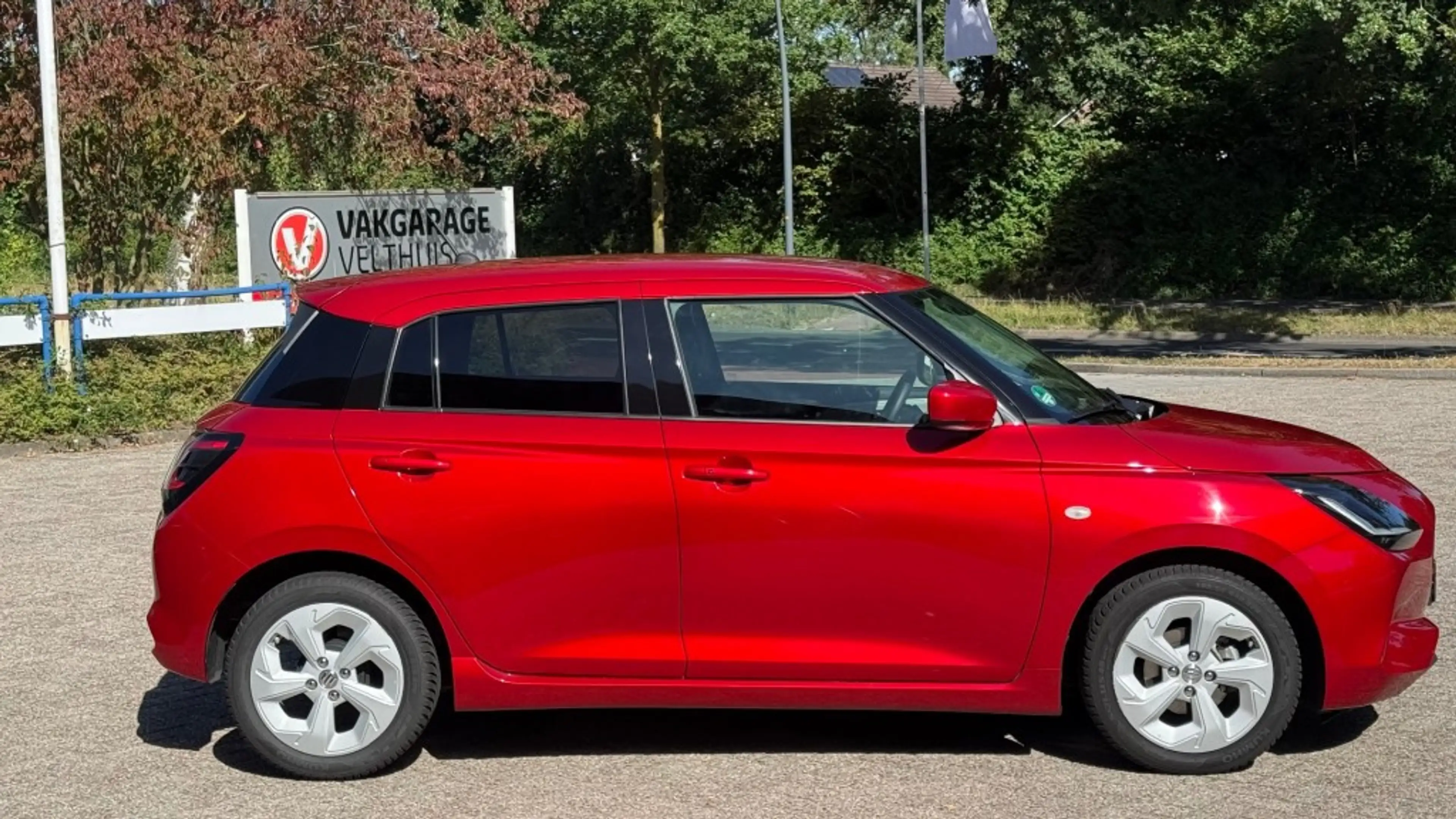Suzuki Swift 1.2 SELECT SMARTHYB. AUT All-weather band — photo 13