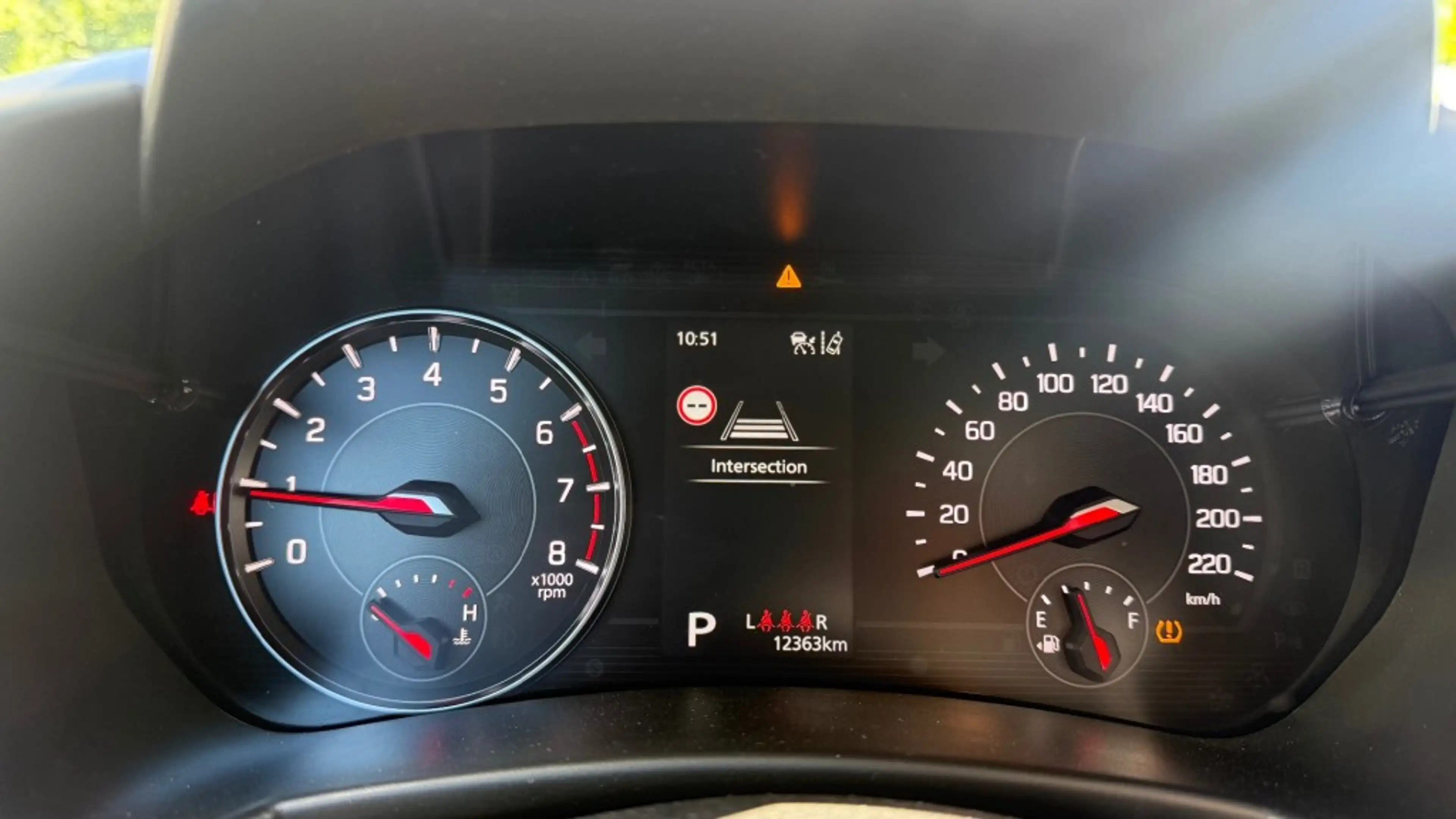 Suzuki Swift 1.2 SELECT SMARTHYB. AUT All-weather band — photo 9