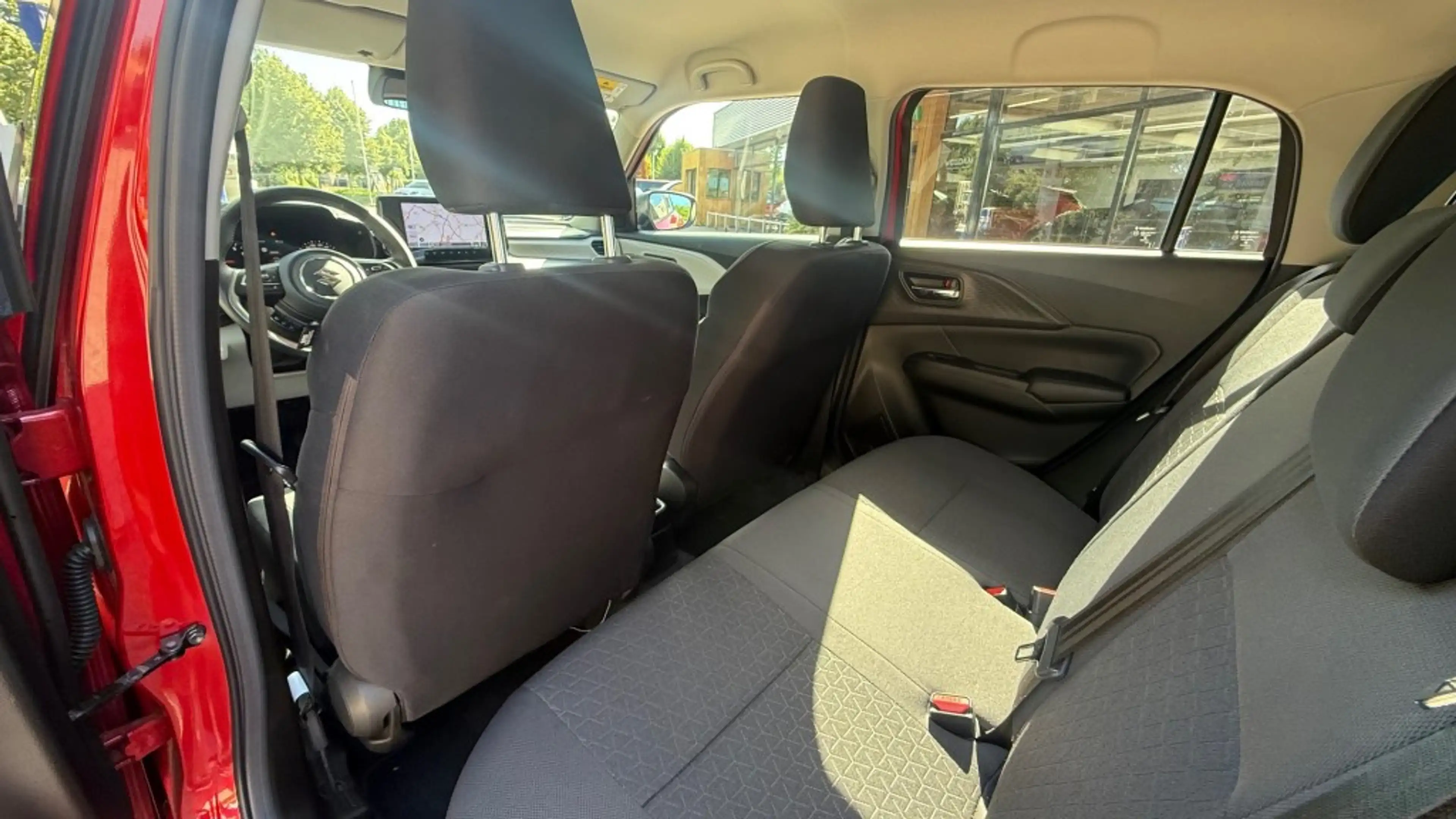Suzuki Swift 1.2 SELECT SMARTHYB. AUT All-weather band — photo 14