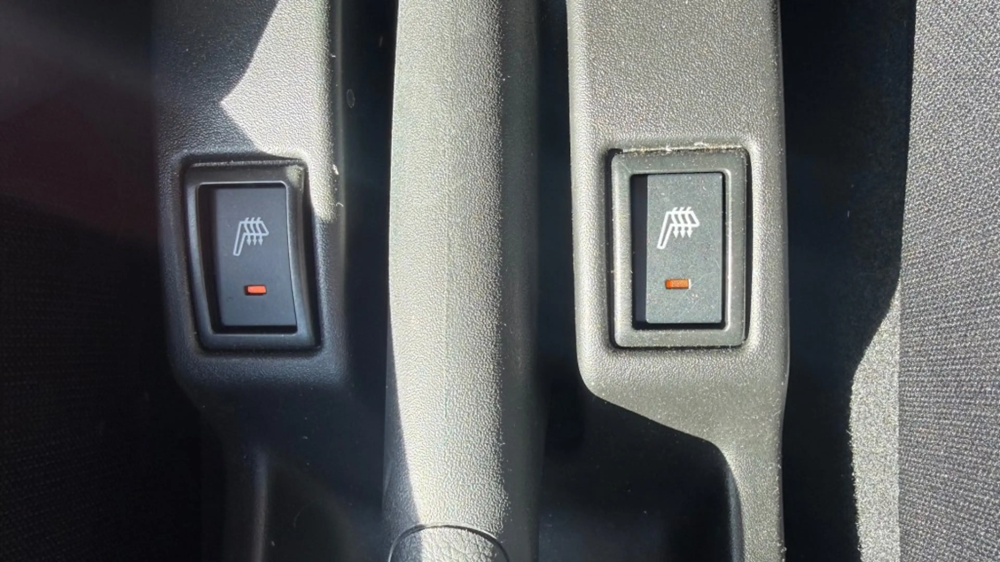 Suzuki Swift 1.2 SELECT SMARTHYB. AUT All-weather band — photo 4