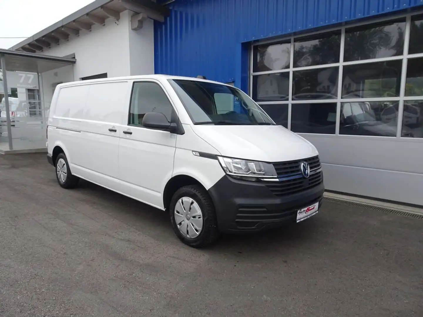 Volkswagen T6.1 Transporter LR 2,0 TDI Weiß - 1