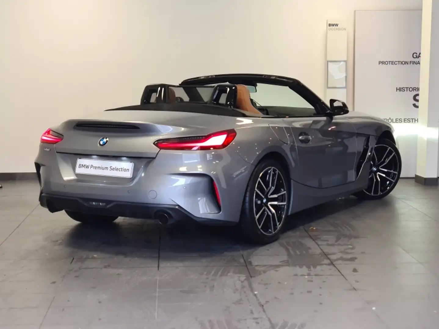 BMW Z4 sDrive20iA 197ch M Sport Grijs - 2