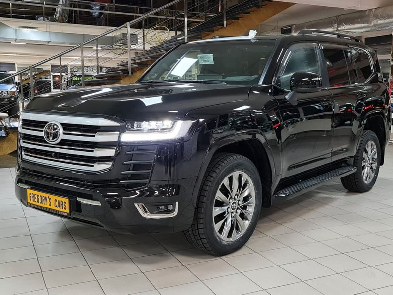 Toyota Land Cruiser 300 70thANNIVERSARY+SOFORT+BERLIN+EUversion+TZ — photo 4