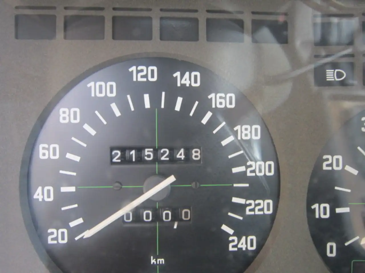 BMW 732 7er-Reihe (E23/E27), foto 9