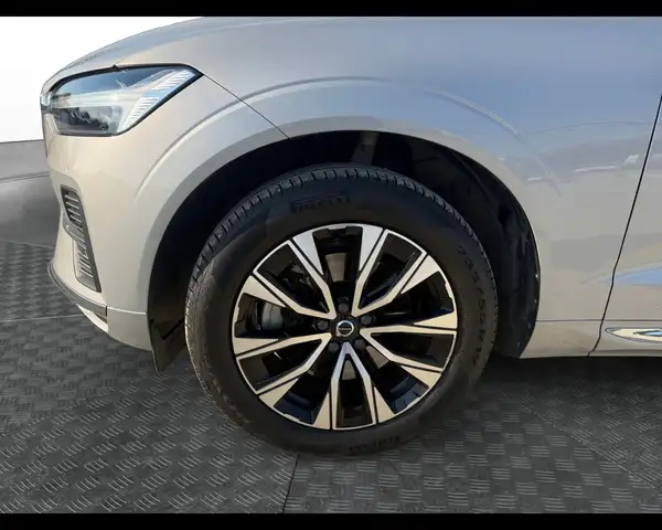 Volvo XC60 view 14