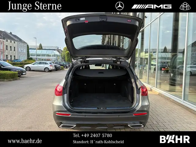 Mercedes-Benz C-Class view 15