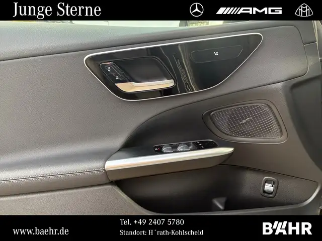 Mercedes-Benz C-Class view 14