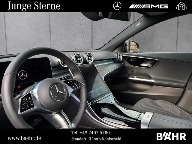 Mercedes-Benz C-Class view 11