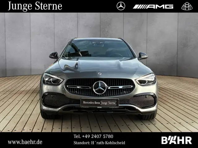Mercedes-Benz C-Class view 7