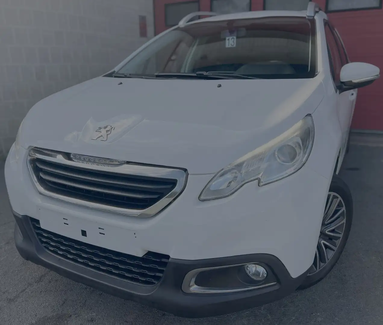 Peugeot 2008 1.6i Active + CLIM + NAVI Blanc - 1