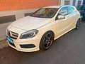 Mercedes-Benz A 200 200CDI BE AMG Line Beige - thumbnail 1