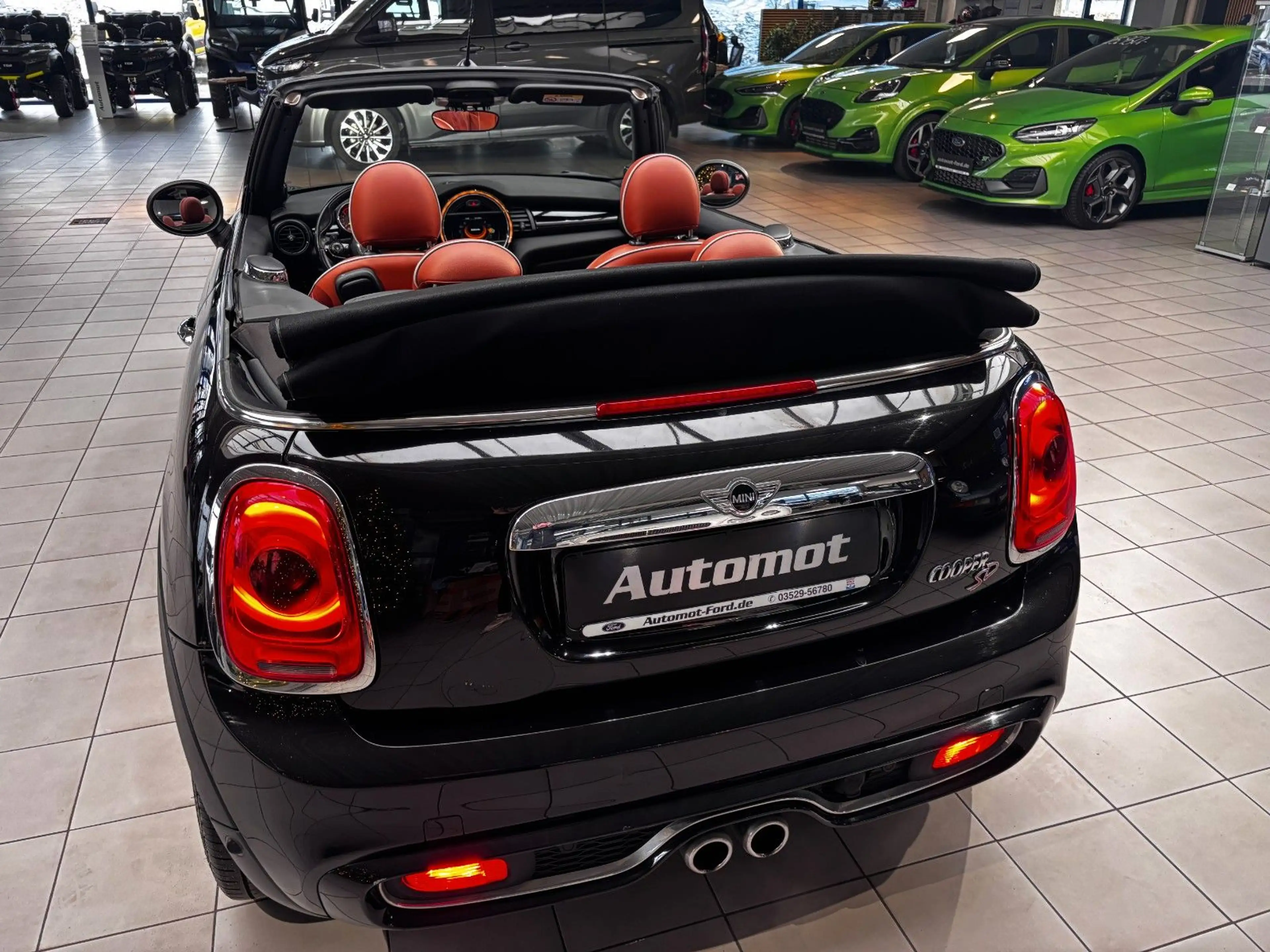 MINI Cooper SD Cabrio COOPER SD Cabrio*Leder*Navi*Sitzh.*PDC*LMR 18" — photo 5