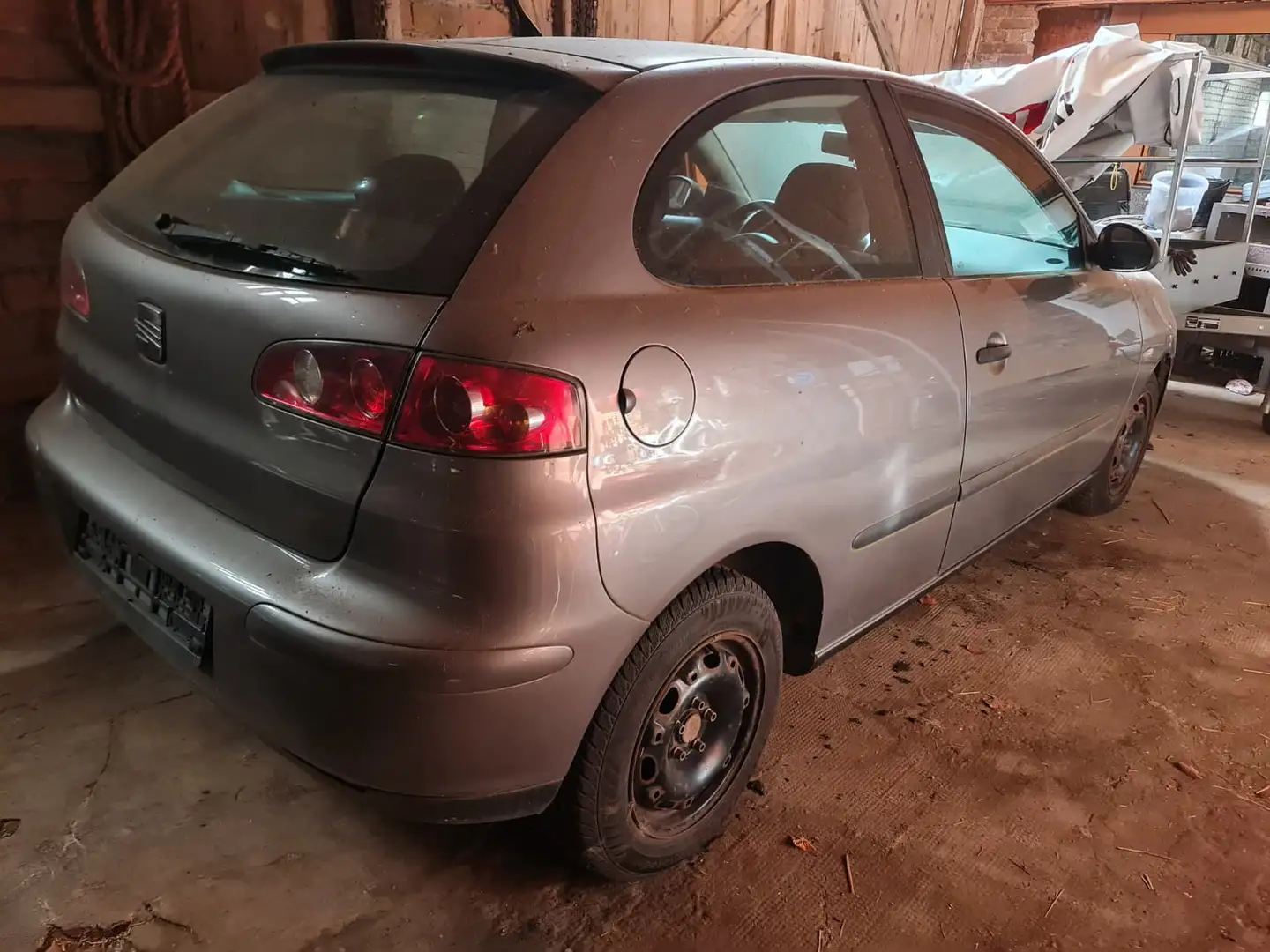 SEAT Ibiza Ibiza  3-Türer 1.4 16V - 2