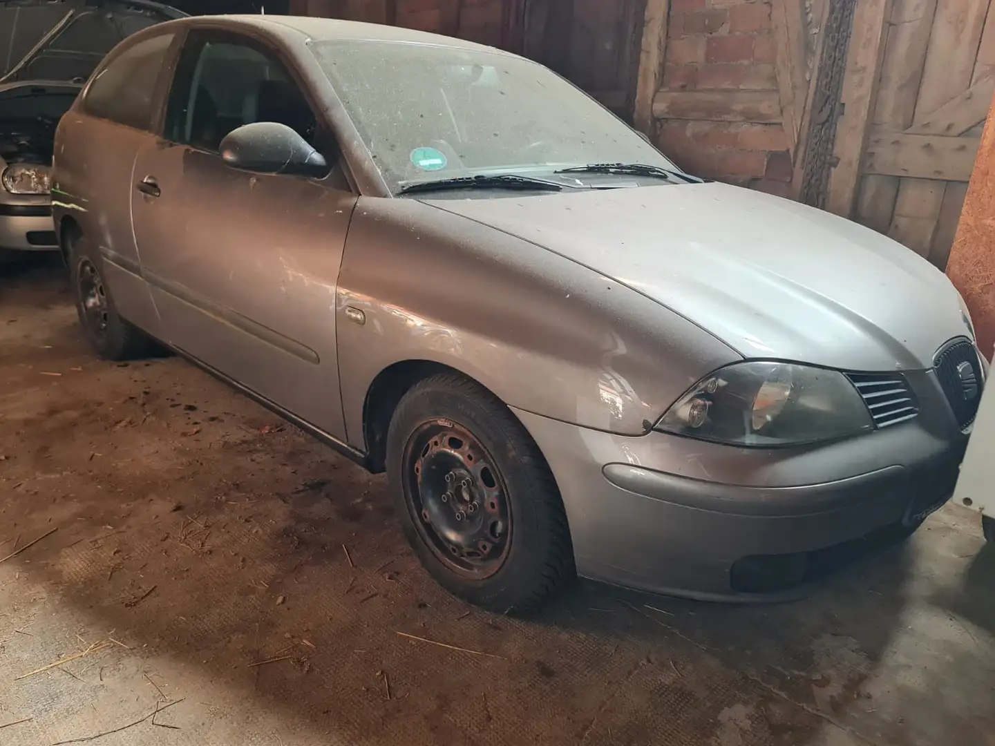 SEAT Ibiza Ibiza  3-Türer 1.4 16V - 1