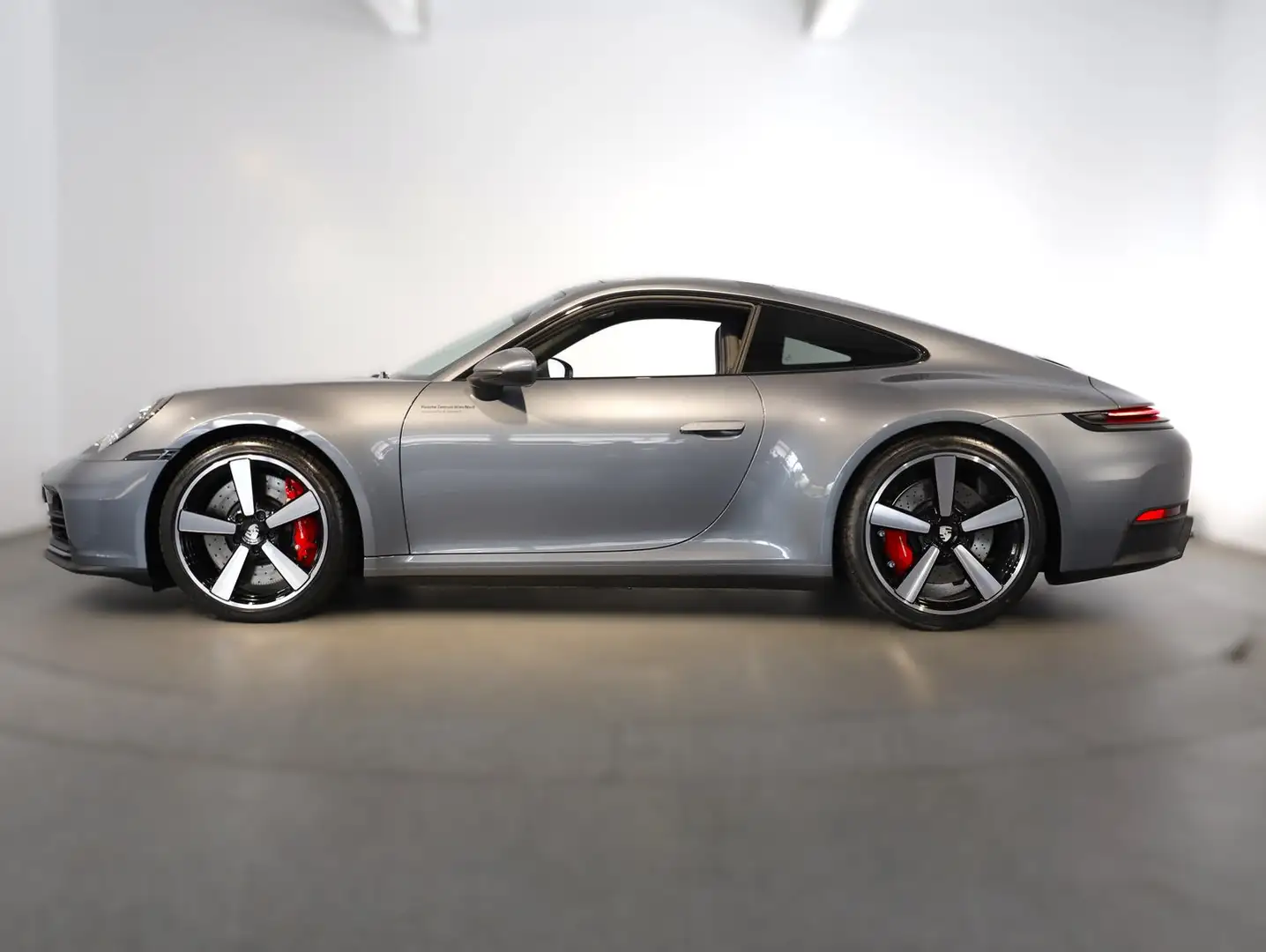Porsche 911 Carrera S Grau - 2