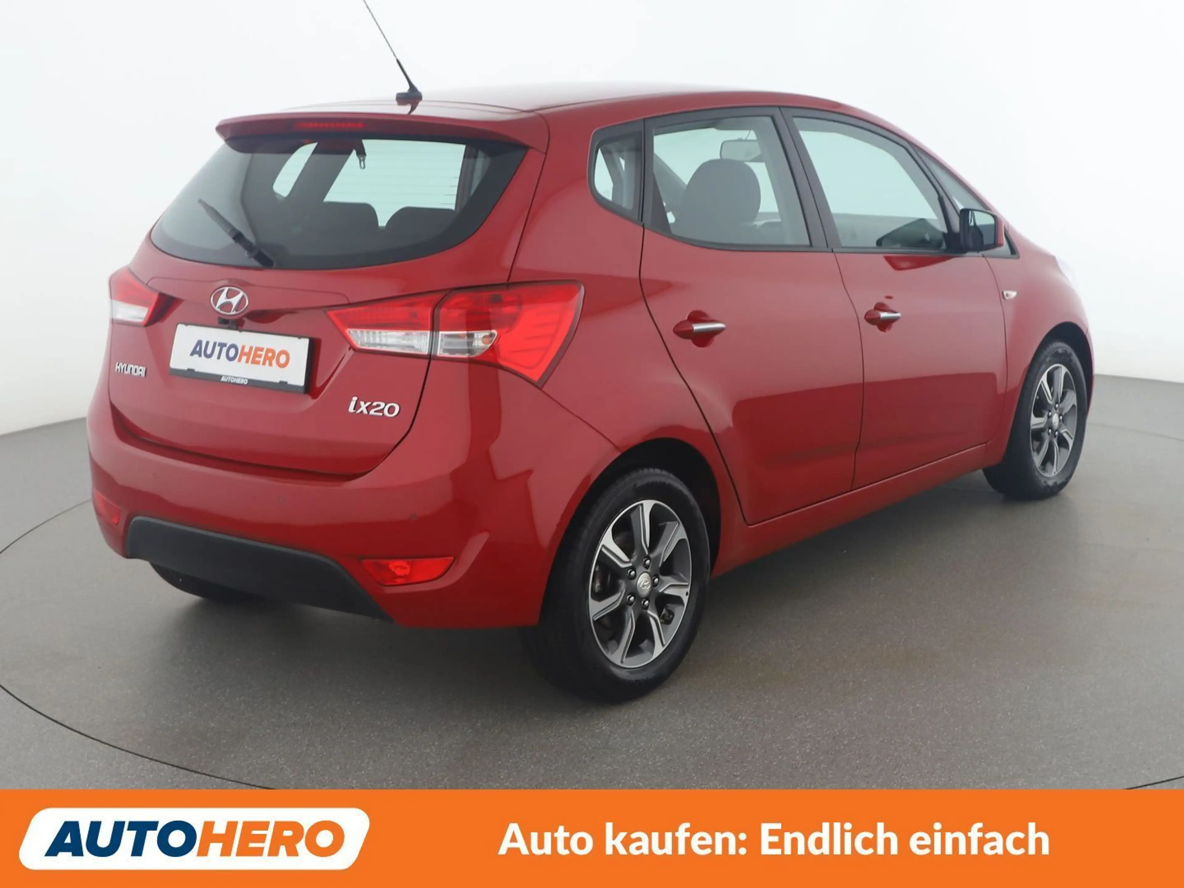 Hyundai iX20 1.4 CRDi Comfort Blue — photo 6