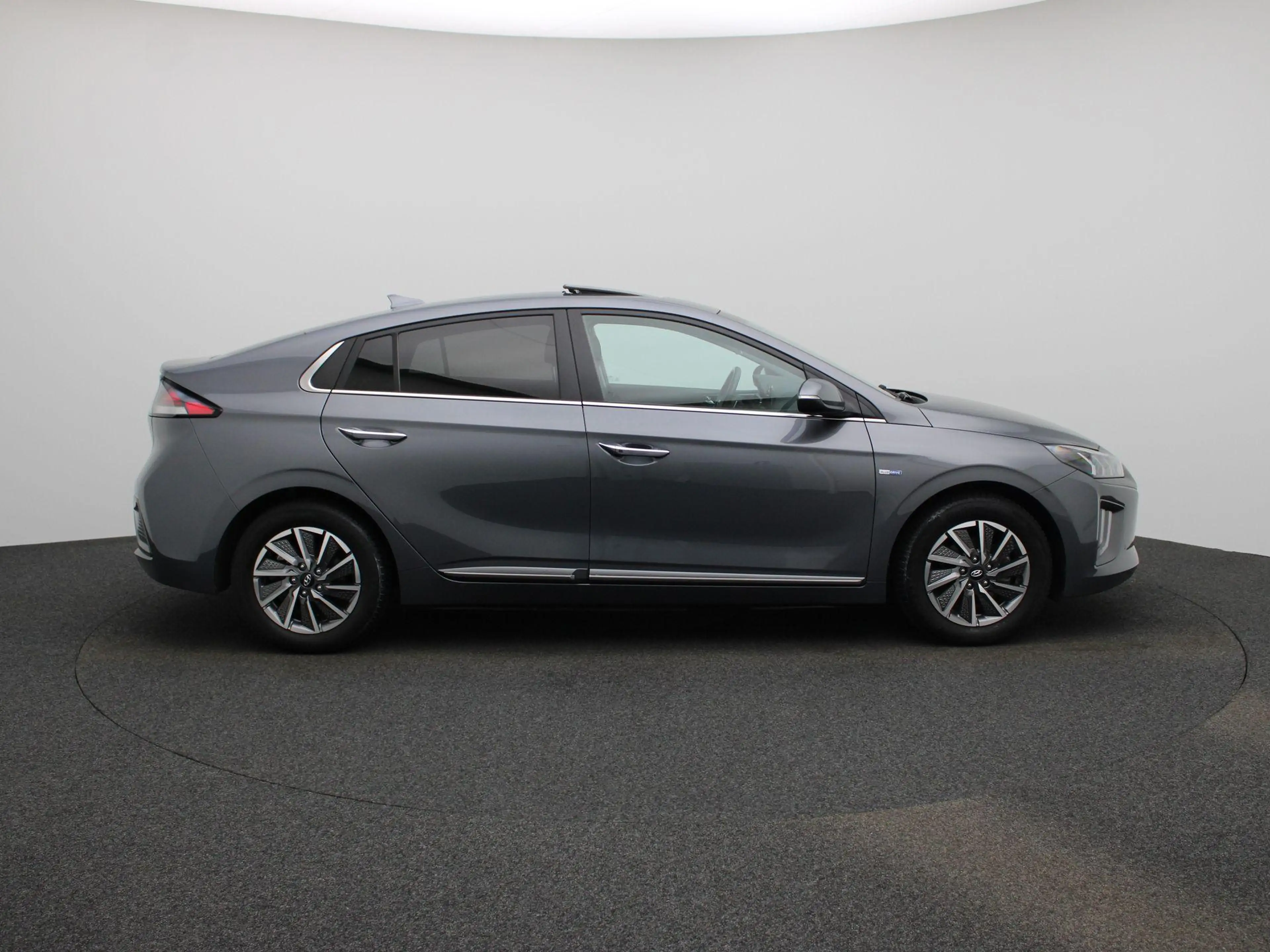 Hyundai IONIQ Premium EV 38 kWh | LEER | SCHUIFDAK | CAMERA | ST — photo 6