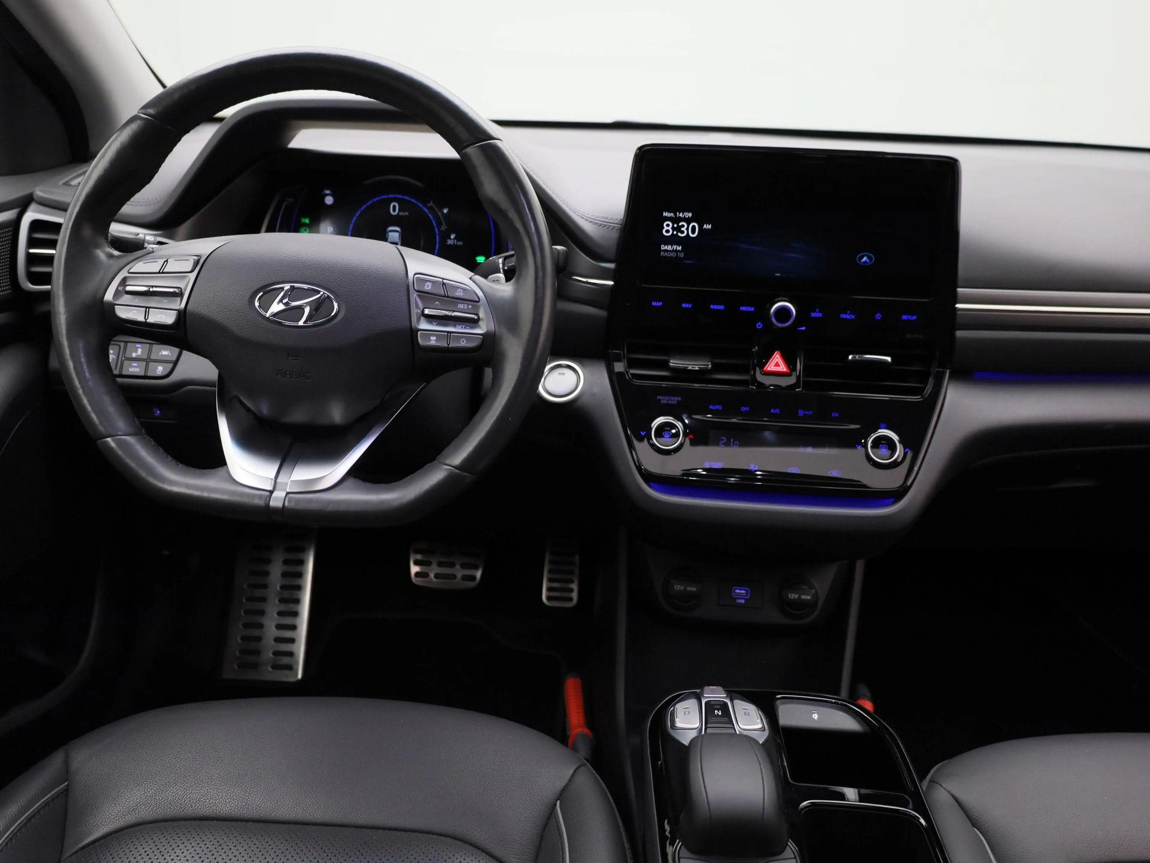Hyundai IONIQ Premium EV 38 kWh | LEER | SCHUIFDAK | CAMERA | ST — photo 7
