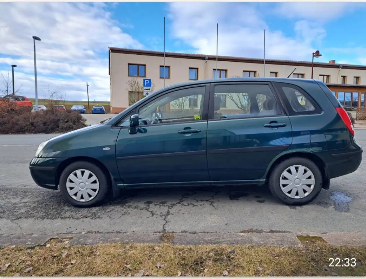 Suzuki Liana 1.6, foto 3