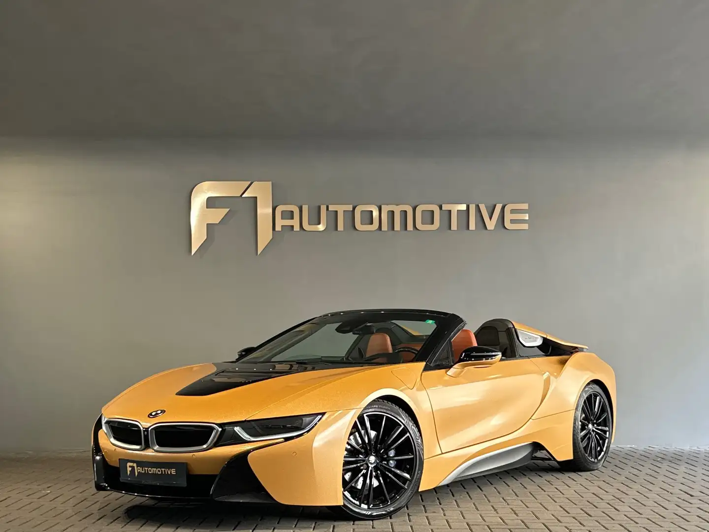 BMW i8 Roadster 1.5 Head Up|360 Cam|Harman/Kardon|INCL BT Orange - 1