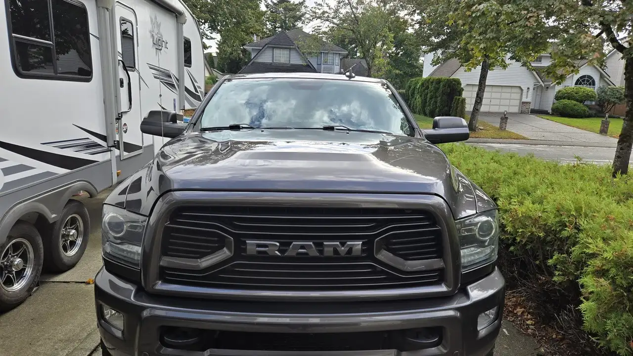 RAM 3500 снимка RAM 3500