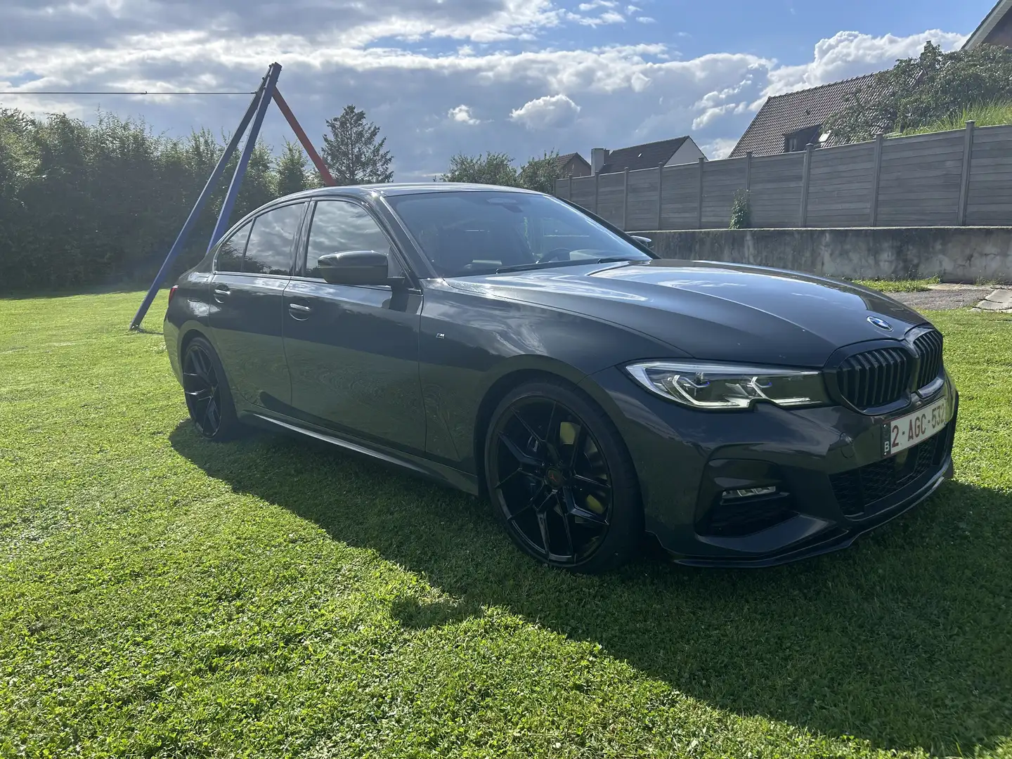 BMW 330 330i GT Aut. M Sport Grijs - 2