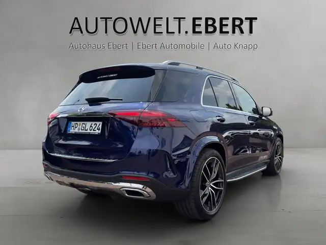 Mercedes-Benz 450 view 5