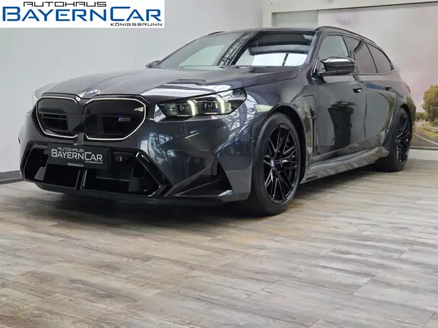 BMW M5 To. AHK Sitzlüftung B&W ACC 360° Driver