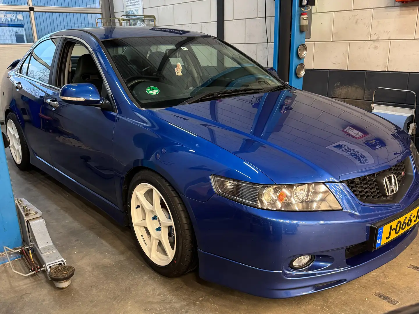 Honda Accord Euro-R Blauw - 1