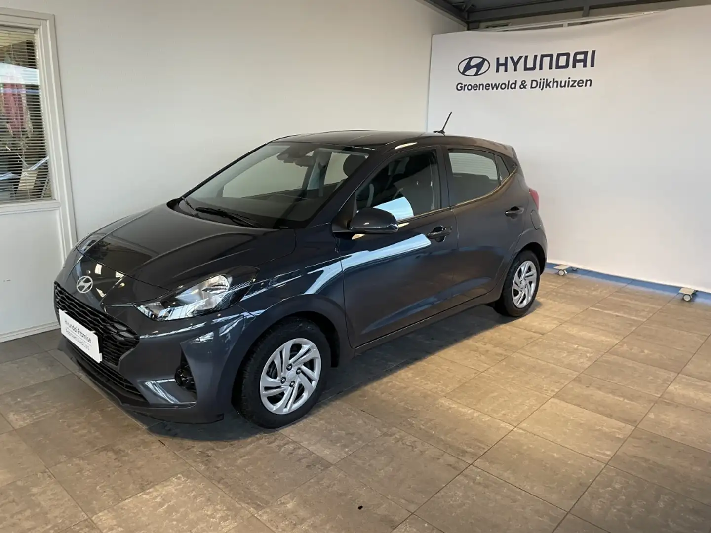 Hyundai i10 1.0 Comfort Smart Gris - 1