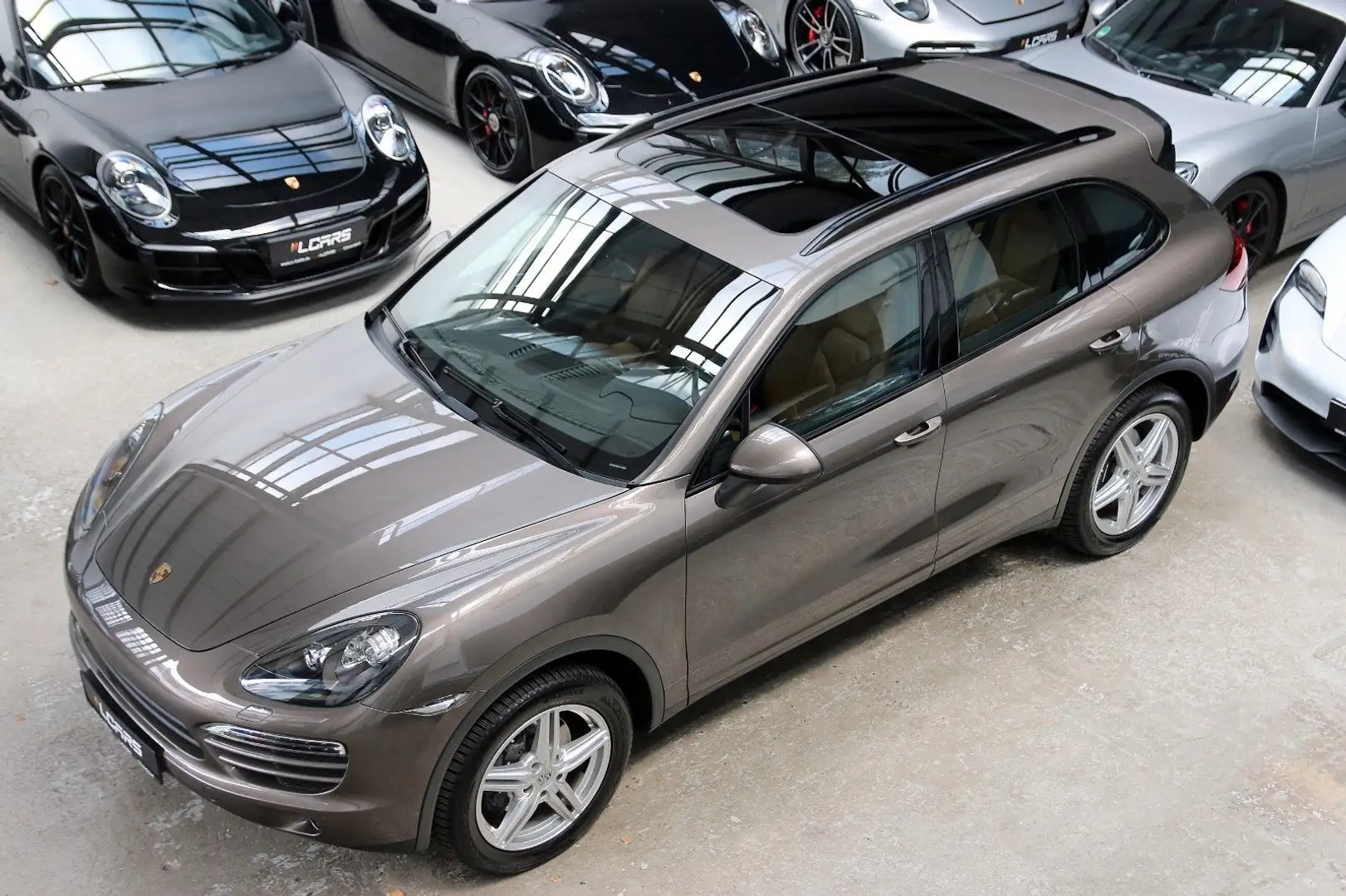 Porsche Cayenne 3.6 Naturleder Panorama PDLS Luftfederun Bruin - 1