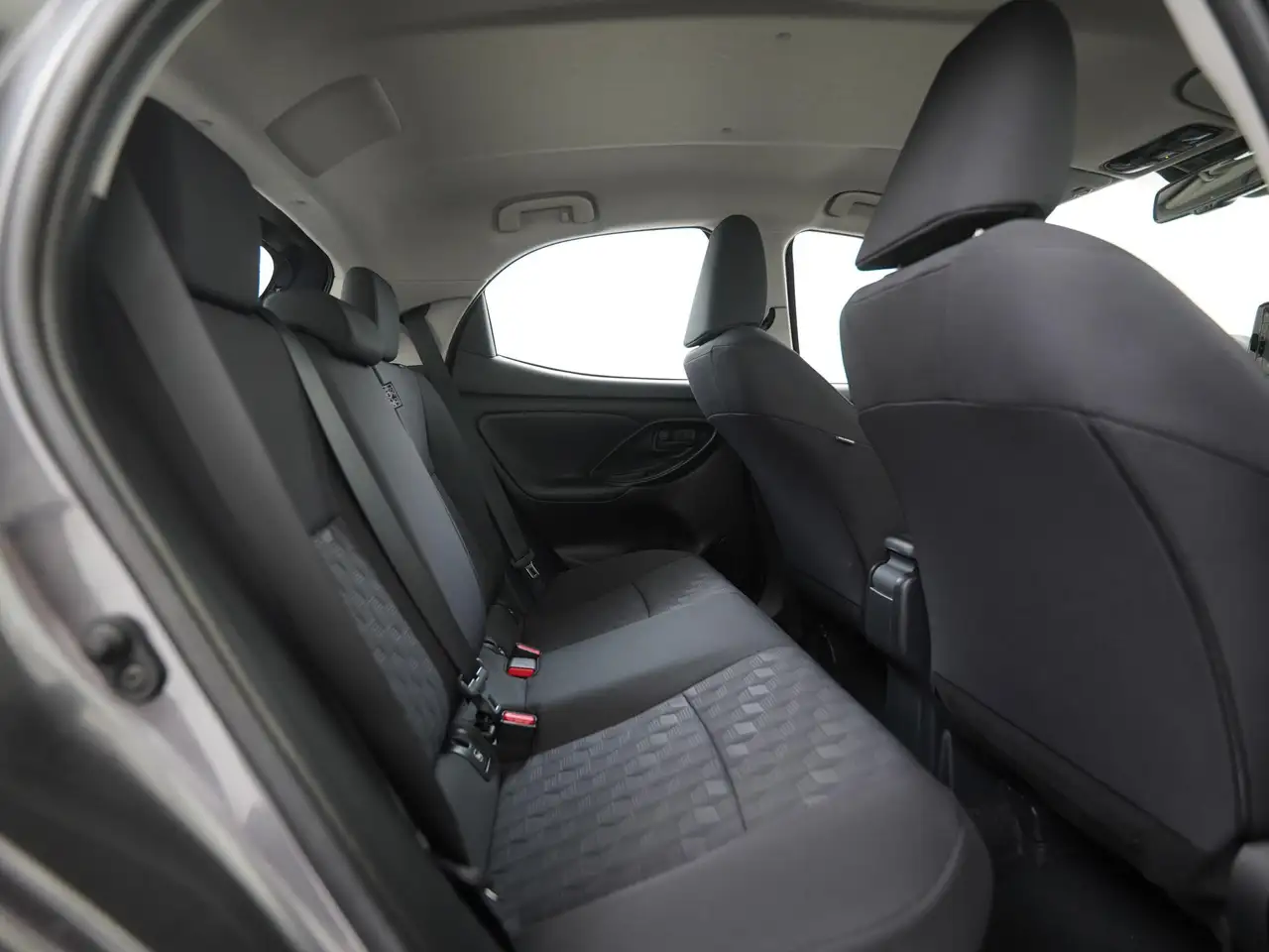 Toyota Yaris 1.5 Hybrid 115 Active Facelift Camera CarPlay, миниатюра 21
