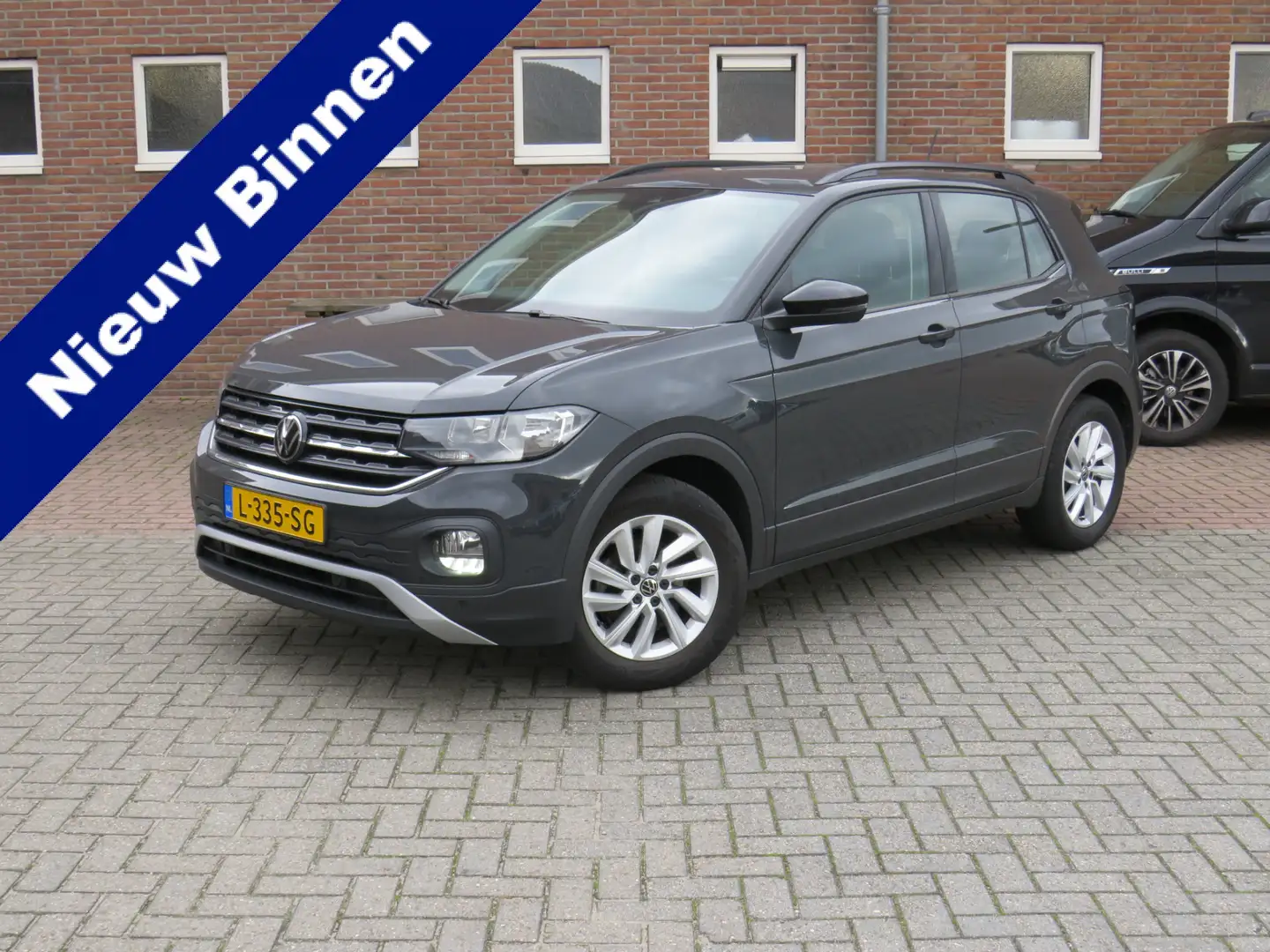 Volkswagen T-Cross 1.0 TSI 95Pk Life * Rijklaarprijs incl. garantie * Grijs - 1