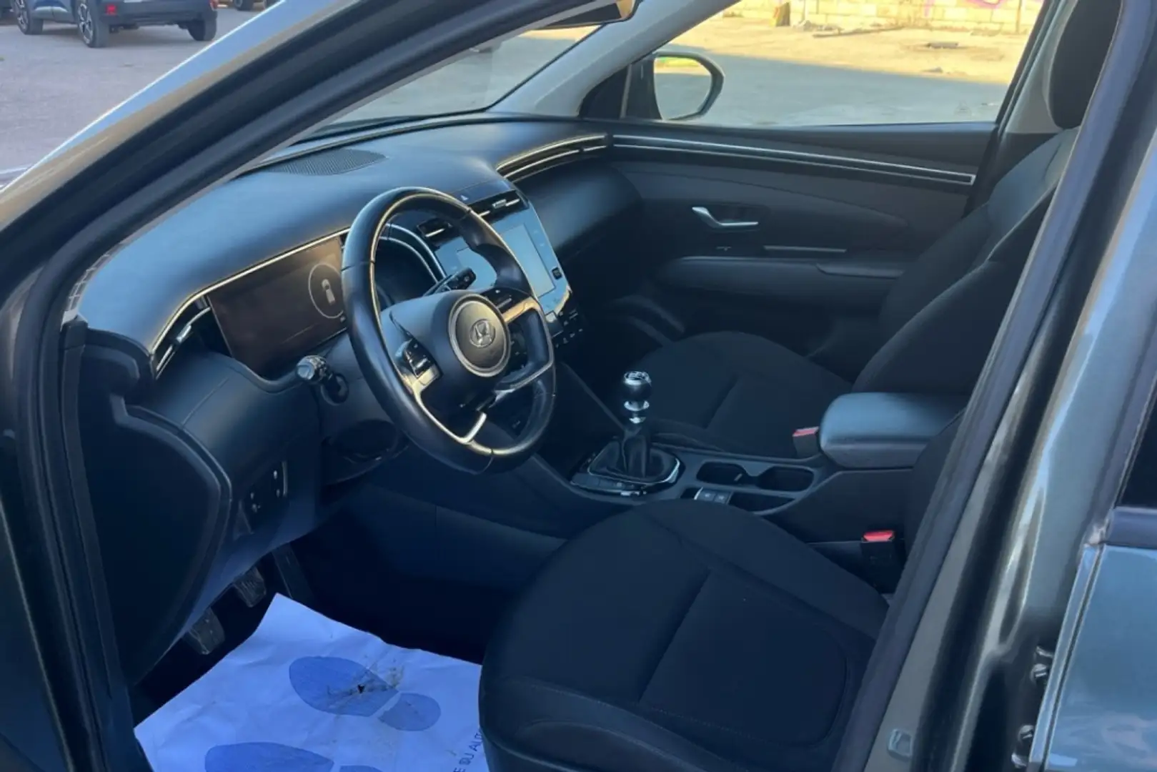 Hyundai TUCSON 1.6 TGDI 110KW MAXX SILVER 150 5P - 2