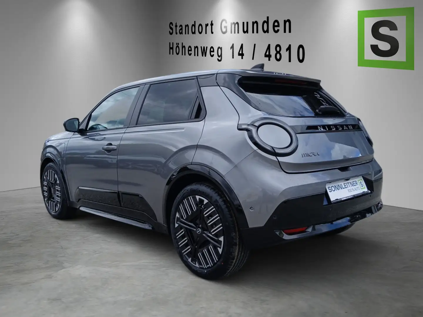 Nissan Micra MICRA Advance 52 kWh / 110 kW (150 PS) Grau - 2