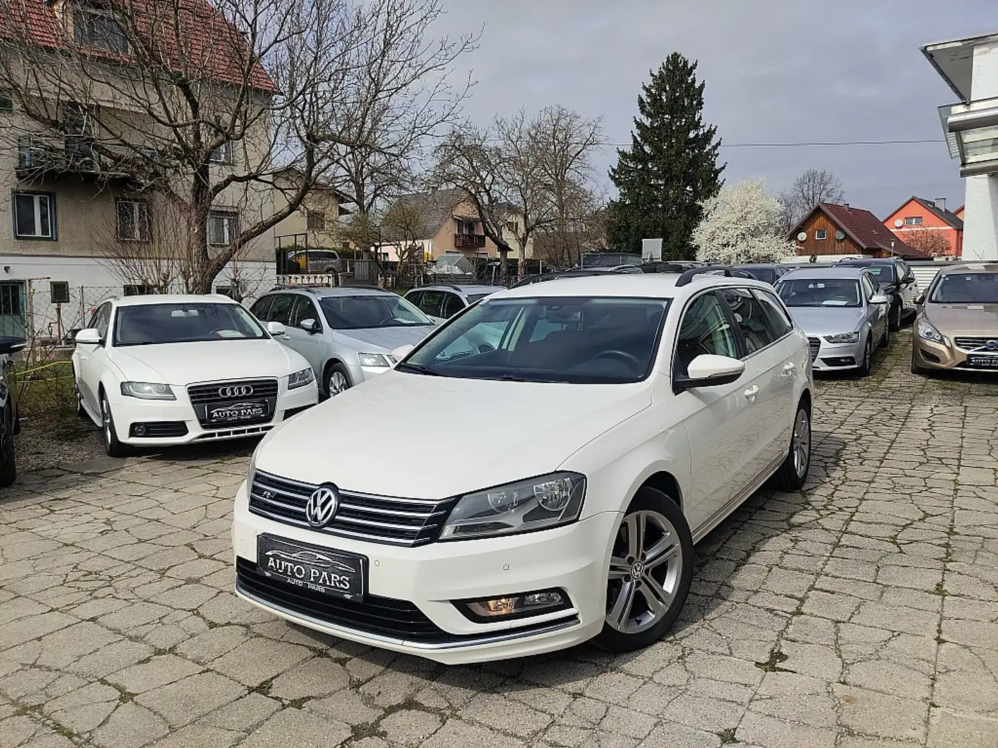 Volkswagen Passat Variant R Line 4Sports BMT Weiß - 1
