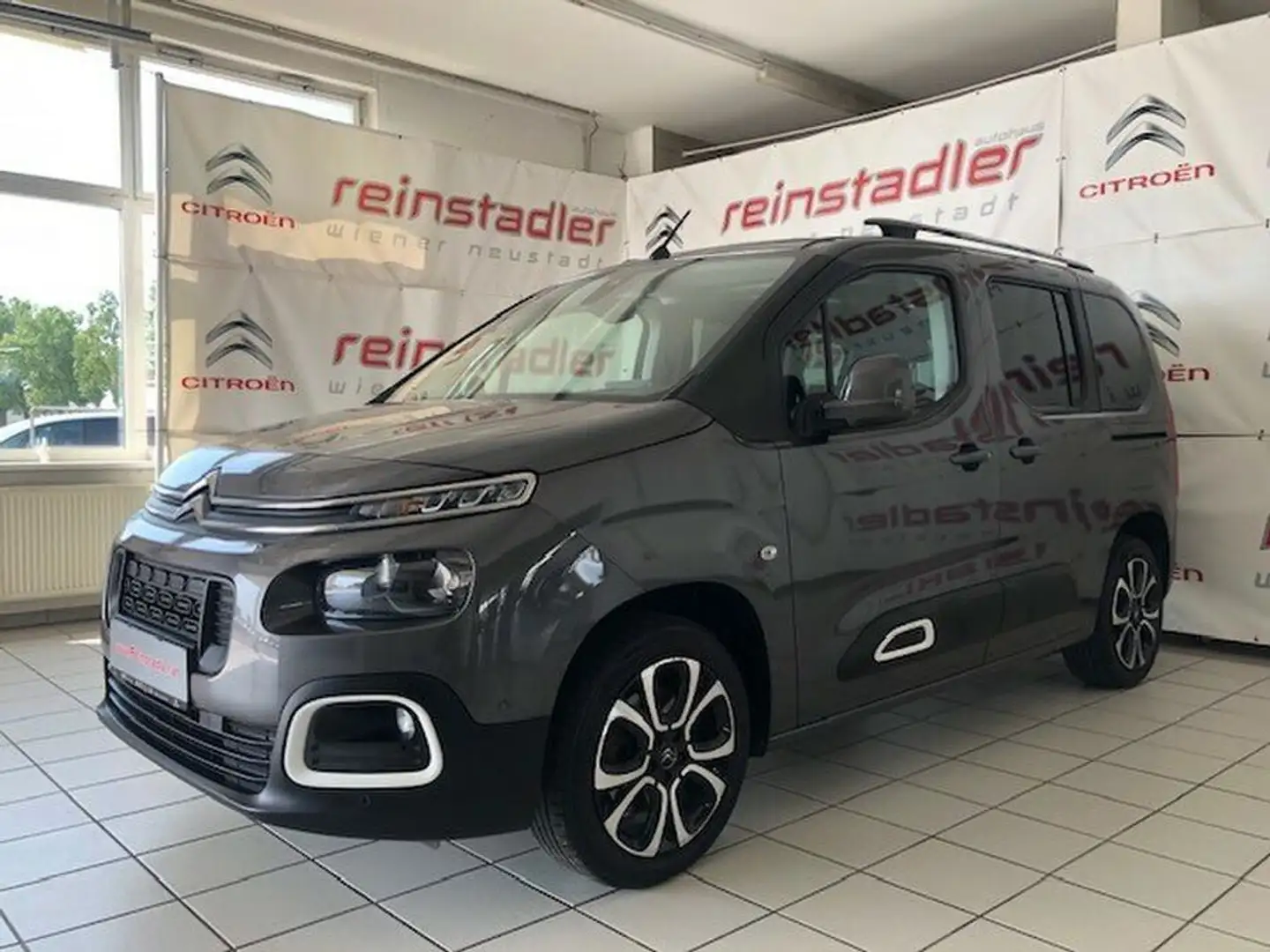 Citroen Berlingo Shine M Grau - 1