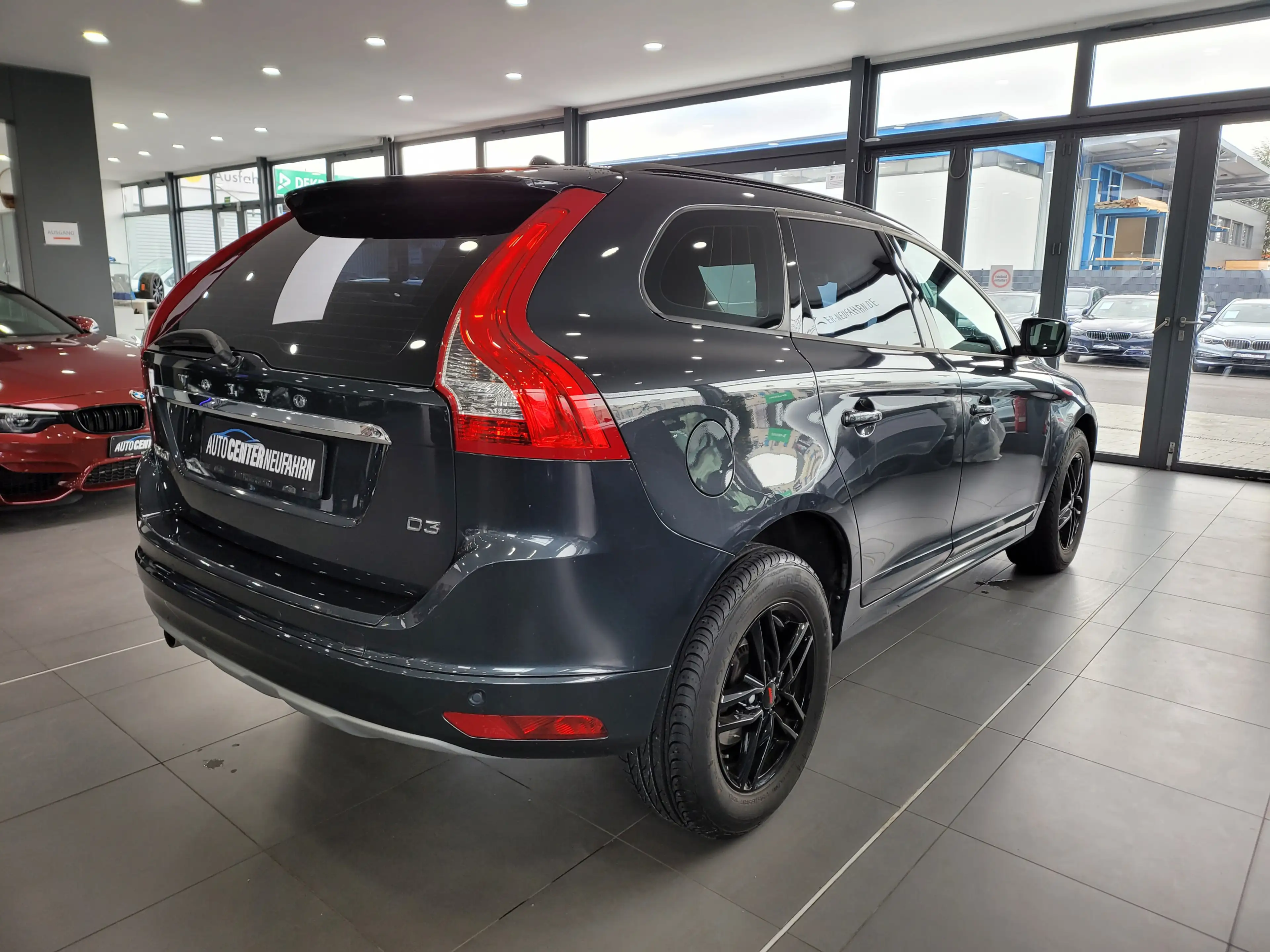 Volvo XC60 Kinetic 2WD+NAVI+PDC+AUTOMATIK — photo 7