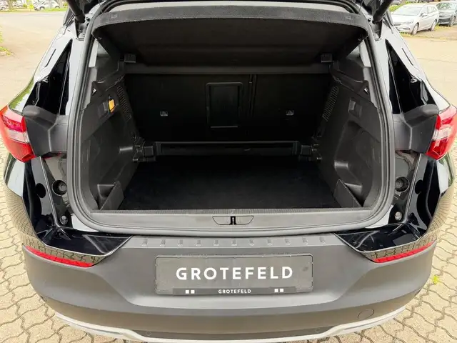 Opel Grandland view 7